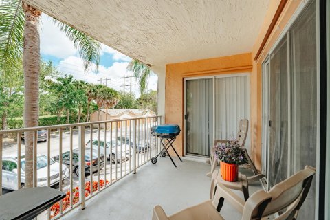 Condo in Coconut Creek, Florida, 2 bedrooms  № 1100414 - photo 26