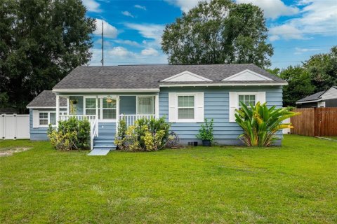 Villa ou maison à vendre à Tampa, Floride: 3 chambres, 101.08 m2 № 1338882 - photo 1