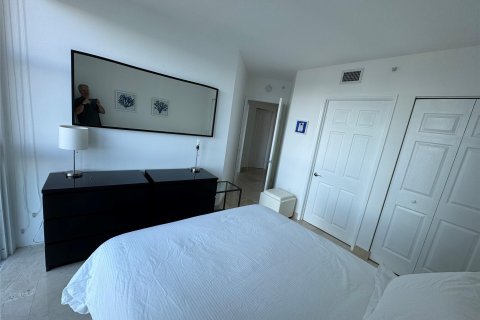 Condo in Aventura, Florida, 3 bedrooms  № 1021959 - photo 25
