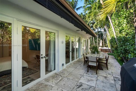 Casa en venta en Miami Beach, Florida, 3 dormitorios № 1331307 - foto 21