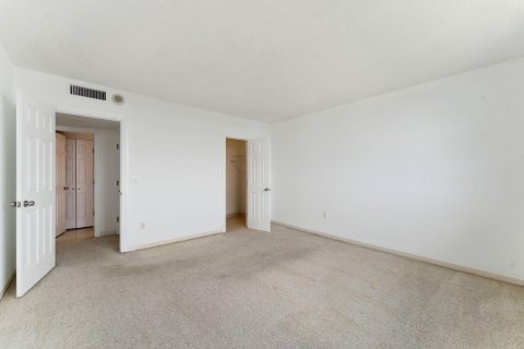 Condominio en venta en Palm Beach, Florida, 1 dormitorio, 79.15 m2 № 1098681 - foto 19