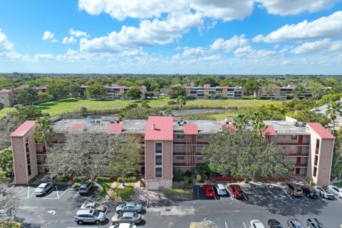Condominio en venta en Margate, Florida, 2 dormitorios, 103.12 m2 № 1024253 - foto 17