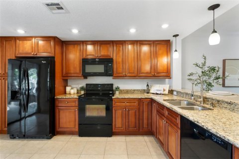 Condominio en venta en Altamonte Springs, Florida, 2 dormitorios, 152.92 m2 № 1401920 - foto 6