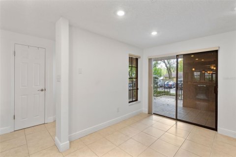 Condominio en venta en Altamonte Springs, Florida, 2 dormitorios, 152.92 m2 № 1401920 - foto 9