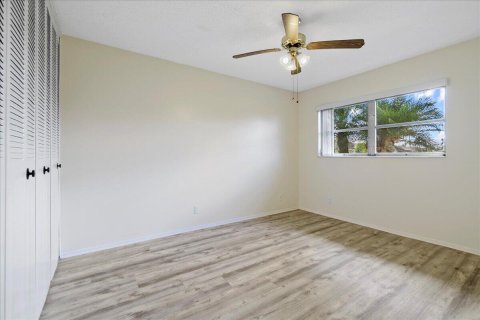 House in West Palm Beach, Florida 2 bedrooms, 77.02 sq.m. № 1163015 - photo 18