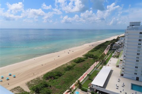 Condominio en venta en Miami Beach, Florida, 2 dormitorios, 95.78 m2 № 1228008 - foto 5