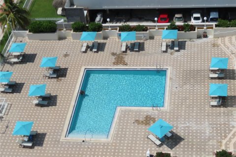 Condominio en venta en Miami Beach, Florida, 2 dormitorios, 95.78 m2 № 1228008 - foto 11