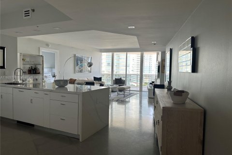 Copropriété à vendre à Miami Beach, Floride: 2 chambres, 133.5 m2 № 1242084 - photo 19