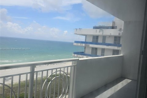 Copropriété à vendre à Miami Beach, Floride: 1 chambre, 120.31 m2 № 1242040 - photo 1