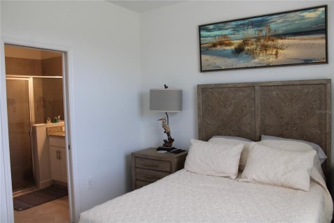 Apartamento en alquiler en Bradenton, Florida, 2 dormitorios, 131.36 m2 № 1354262 - foto 16