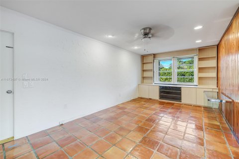 Casa en venta en Miami, Florida, 3 dormitorios, 154.68 m2 № 1397508 - foto 10