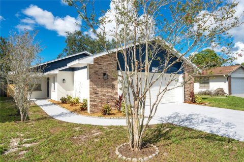 Casa en venta en Orlando, Florida, 3 dormitorios, 118.54 m2 № 1347204 - foto 2