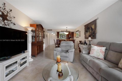 Condominio en venta en Margate, Florida, 2 dormitorios, 101.26 m2 № 1058639 - foto 4