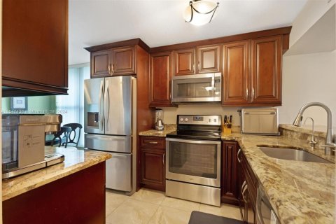 Condominio en venta en Margate, Florida, 2 dormitorios, 101.26 m2 № 1058639 - foto 8