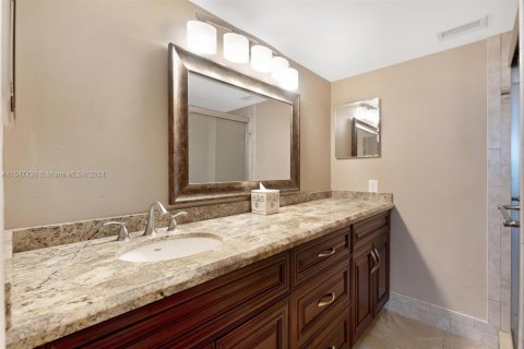 Condominio en venta en Margate, Florida, 2 dormitorios, 101.26 m2 № 1058639 - foto 12