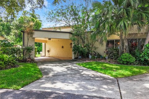 Villa ou maison à vendre à Clearwater, Floride: 2 chambres, 119.47 m2 № 1352894 - photo 1