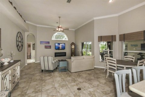 Villa ou maison à vendre à Hernando, Floride: 3 chambres, 288.65 m2 № 1352895 - photo 9