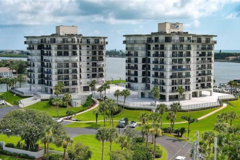 Condominio en venta en New Smyrna Beach, Florida, 2 dormitorios, 116.96 m2 № 1020542 - foto 1