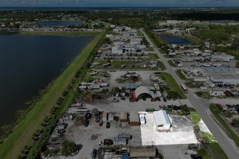 Commercial property in Englewood, Florida № 1380940 - photo 19