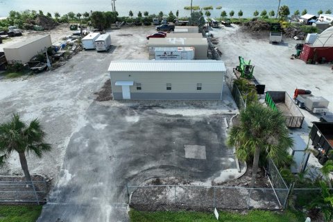 Commercial property in Englewood, Florida № 1380940 - photo 17