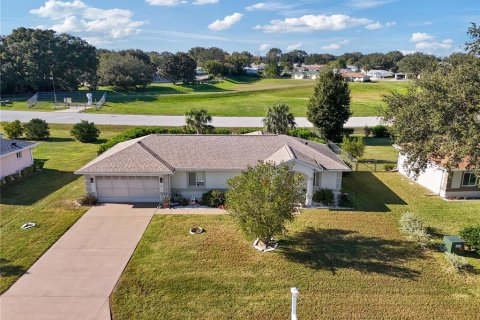 Villa ou maison à vendre à Ocala, Floride: 3 chambres, 120.03 m2 № 1416998 - photo 1