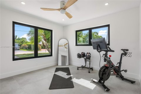 House in Fort Lauderdale, Florida 3 bedrooms, 194.91 sq.m. № 1402653 - photo 30