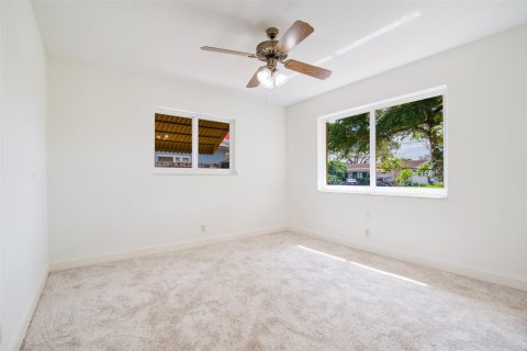 House in Plantation, Florida 4 bedrooms, 234.95 sq.m. № 1038111 - photo 21