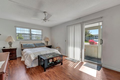 Condominio en venta en Deerfield Beach, Florida, 1 dormitorio, 65.03 m2 № 1038070 - foto 15