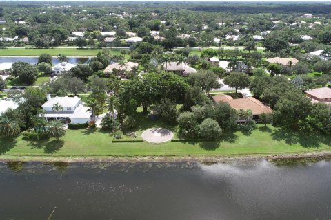 Купить земельный участок в Палм Сити, Флорида № 1038071 - фото 4