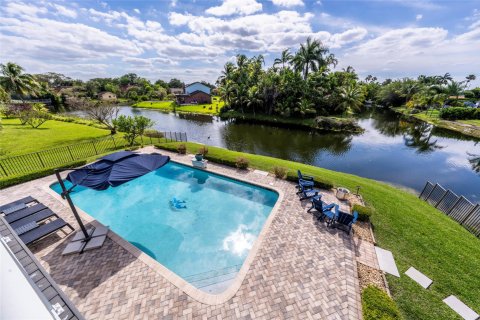 Casa en venta en Davie, Florida, 4 dormitorios, 288 m2 № 1068198 - foto 8