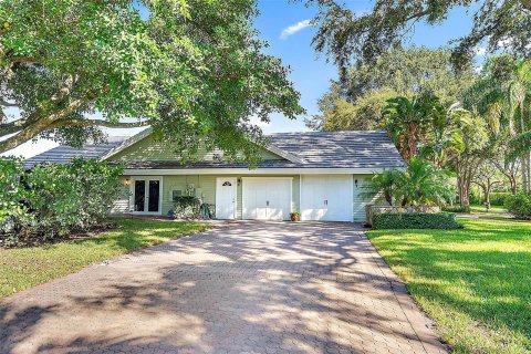 Villa ou maison à vendre à Jupiter, Floride: 3 chambres, 348.85 m2 № 1399443 - photo 3