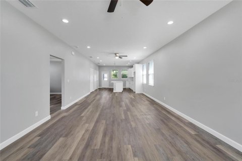 Casa en venta en Tampa, Florida, 3 dormitorios, 134.89 m2 № 1087432 - foto 7