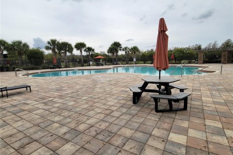 Casa en venta en Kissimmee, Florida, 5 dormitorios, 294.87 m2 № 1335907 - foto 9