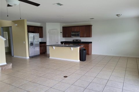 Casa en venta en Kissimmee, Florida, 5 dormitorios, 294.87 m2 № 1335907 - foto 16