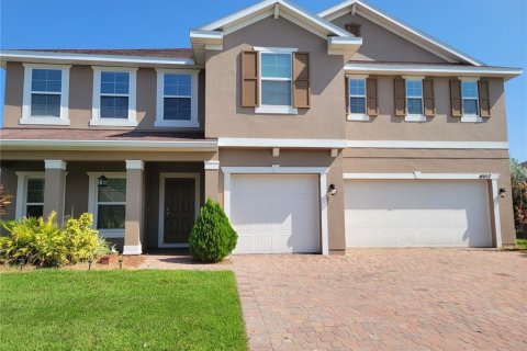 Casa en venta en Kissimmee, Florida, 5 dormitorios, 294.87 m2 № 1335907 - foto 1