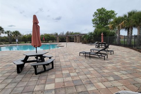 Casa en venta en Kissimmee, Florida, 5 dormitorios, 294.87 m2 № 1335907 - foto 10