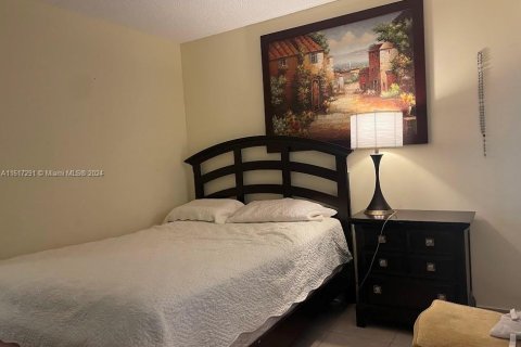 Copropriété à vendre à Lauderdale Lakes, Floride: 2 chambres, 89.19 m2 № 1241964 - photo 13