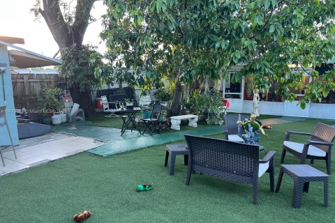 Casa en venta en Miami, Florida, 2 dormitorios, 53.14 m2 № 1292387 - foto 8