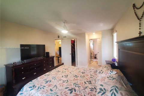 Copropriété à vendre à Sunrise, Floride: 2 chambres, 89.19 m2 № 1292383 - photo 28