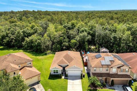 Villa ou maison à vendre à Kissimmee, Floride: 3 chambres, 177.35 m2 № 1342023 - photo 5