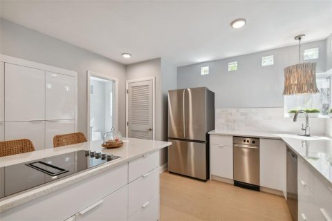 Condominio en venta en Tampa, Florida, 3 dormitorios, 187.85 m2 № 1341993 - foto 21