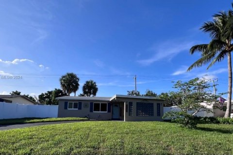 Villa ou maison à vendre à Fort Lauderdale, Floride: 3 chambres, 129.69 m2 № 1242373 - photo 2