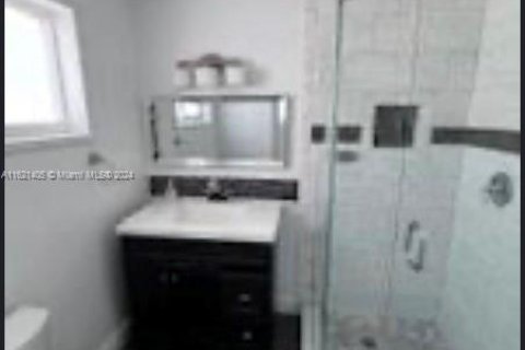 House in Fort Lauderdale, Florida 3 bedrooms, 129.69 sq.m. № 1242373 - photo 6