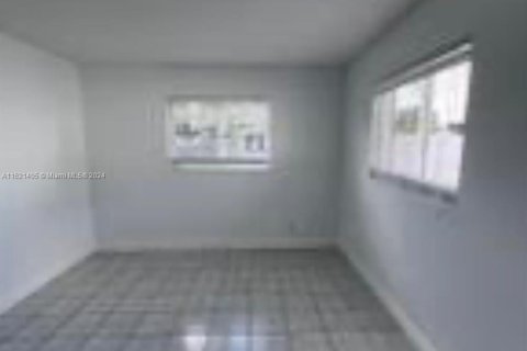 House in Fort Lauderdale, Florida 3 bedrooms, 129.69 sq.m. № 1242373 - photo 7