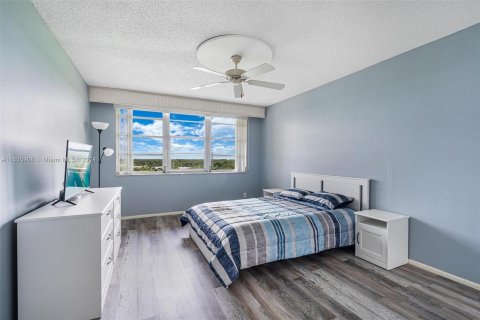 Copropriété à vendre à Pompano Beach, Floride: 3 chambres № 1309483 - photo 24