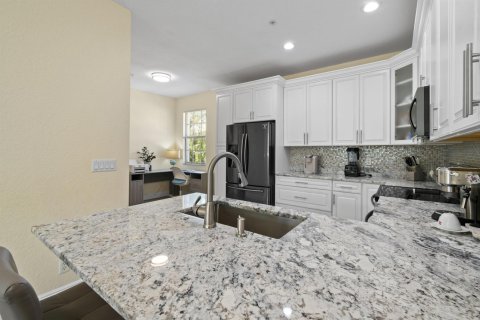 Townhouse in Jupiter, Florida 2 bedrooms, 148.36 sq.m. № 1072738 - photo 22