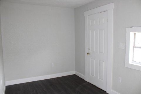 House in Tampa, Florida 2 bedrooms, 72.84 sq.m. № 1440829 - photo 3