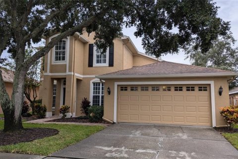 House in Tampa, Florida 4 bedrooms, 252.97 sq.m. № 1379290 - photo 1