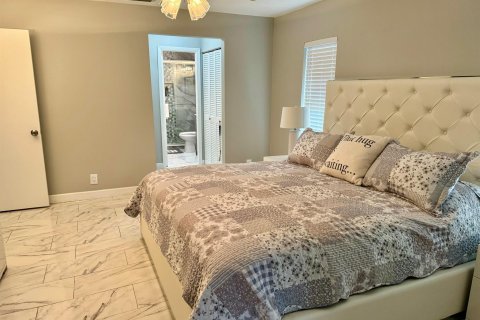 Casa en venta en Delray Beach, Florida, 2 dormitorios, 109.62 m2 № 1022233 - foto 14