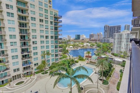 Copropriété à vendre à Fort Lauderdale, Floride: 2 chambres, 125.23 m2 № 1076182 - photo 15